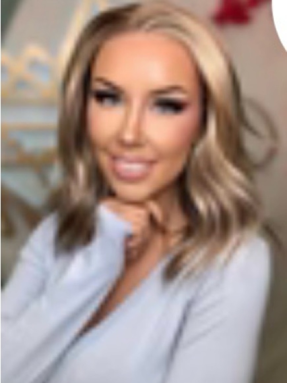 Calla Scandi — Honey Blonde Blend Synthetic Wig